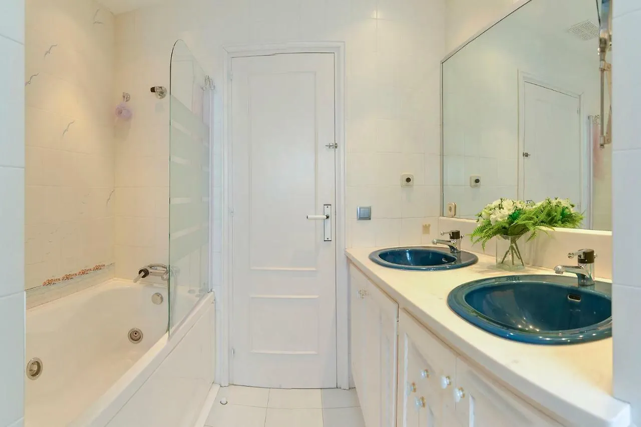 Holiday home Villa Requesens On Canal Empuriabrava Spain